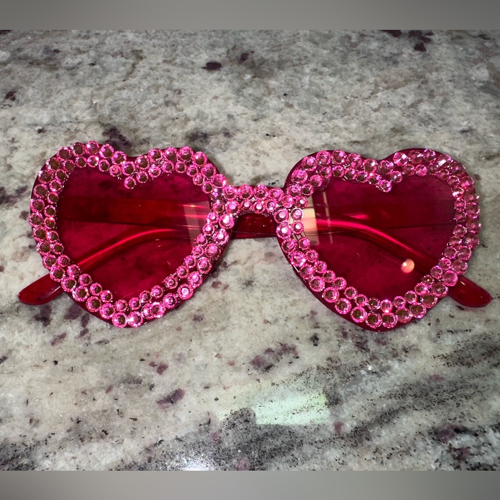 Heart-Shaped Pink Rhinestone Sunglasses sunnies crystal